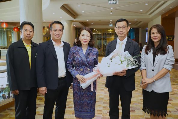 เทศบาลนครสุราษฎร์ธานี คว้ารางวัล EHA Excellence Awards ผลงาน ... Image 1