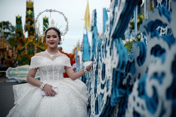 งานชักพระสุราษฎร์ธานี มีแต่คนสวย ๆ อยากเจอคนสวย ห้ามพลาด!! อ ... Image 1