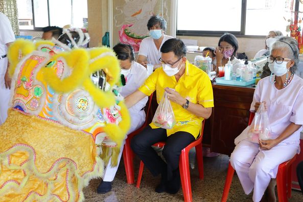 ร่วมพิธีไหว้สักการะพระโพธิสัตว์เจ้าแม่กวนอิม Image 1