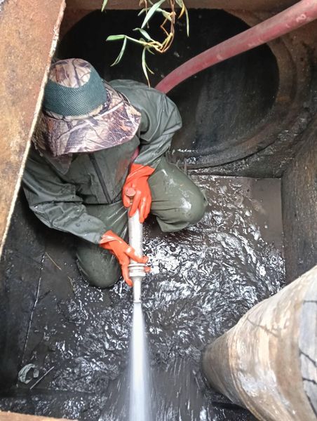 เทศบาลนครสุราษฎร์ธานี โดยสำนักช่าง ดำเนินงานด้านต่างๆ เพื่อค ... รูปภาพ 1