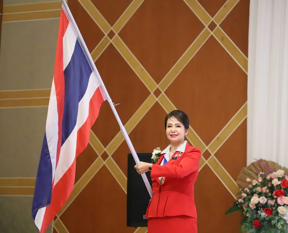 พิธีสถาปนาคณะกรรมการบริหารสโมสรโรตารี รูปภาพ 1