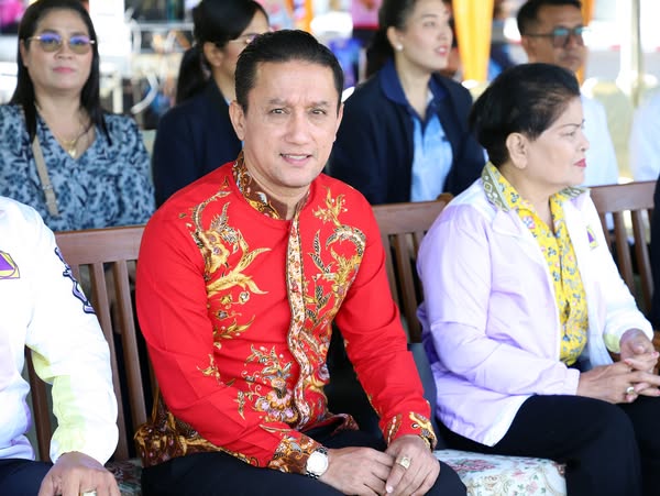 พิธีเปิดการแข่งขันกีฬาภายใน ครั้งที่ 43 " หนองบัวเกมส์" Image 1