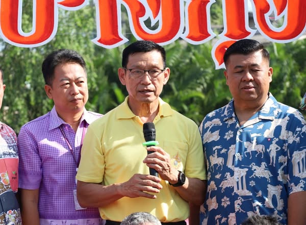 วันนี้ (15 พ.ย. 67) นายประเสริฐ บุญประสพ นายกเทศมนตรีนครสุรา ... รูปภาพ 1