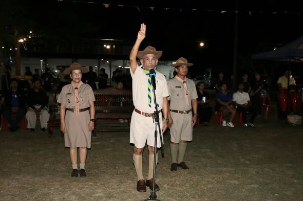 กิจกรรมการแสดงรอบกองไฟของโรงเรียนเทศบาล ๑ (แตงอ่อนเผดิมวิทยา ... Image 1