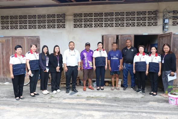 เทศบาลนครสุราษฎร์ธานี ลงพื้นที่ร่วมกับกาชาดสุราษฎร์ธานี เพื่ ... Image 1