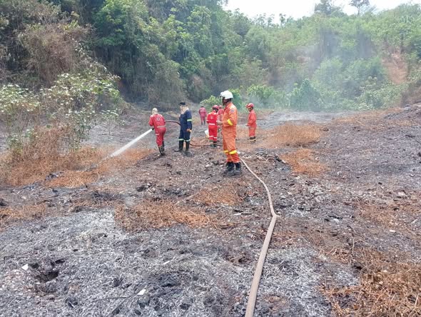 ในช่วงหน้าร้อนมักจะเกิดอุบัติเหตุเพลิงไหม้บ่อยครั้ง เนื่องจา ... รูปภาพ 1