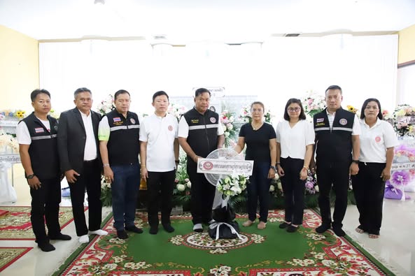 เทศบาลนครสุราษฎร์ธานี ร่วมแสดงความเสียใจต่อครอบครัวของนางสาว ... Image 1