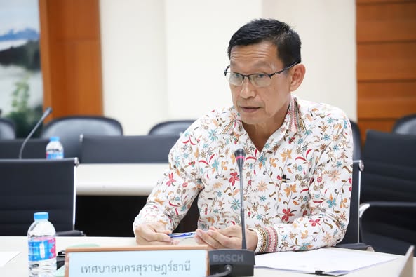 เทศบาลนครสุราษฎร์ธานีร่วมประชุมหารือแนวทางการดำเนินงานเกี่ยว ... รูปภาพ 1