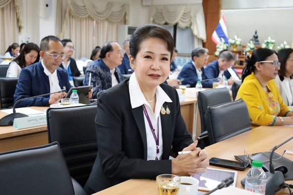 วันนี้ (6 กันยายน 2567) ที่ห้องประชุมเมืองคนดี ชั้น 5 ศาลากล ... รูปภาพ 1