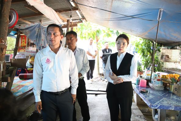 วันนี้ (15 พฤษภาคม 2567) เทศบาลนครสุราษฎร์ธานี ร่วมมอบรถเข็น ... รูปภาพ 1