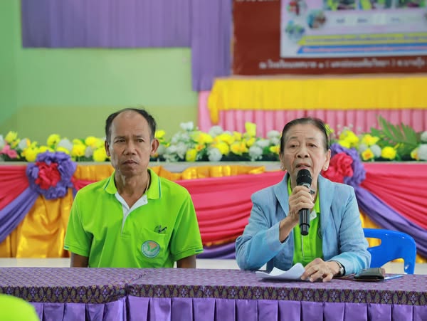 โครงการส่งเสริมสุขภาพผู้สูงอายุ ชมรมผู้สูงอายุเพชรวิลล่า เทศ ... Image 1