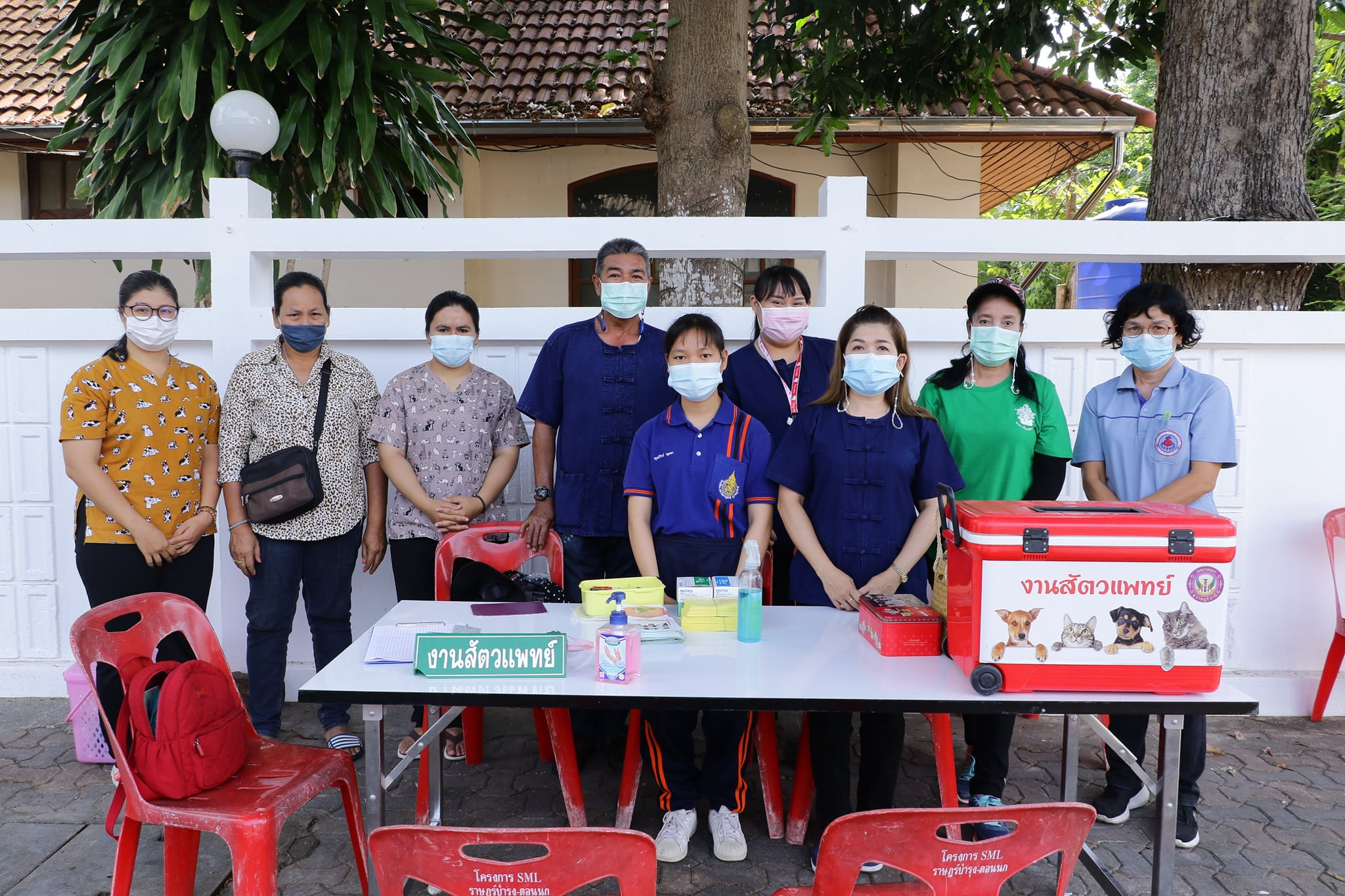 บริการฉีดวัคซีนป้องกันโรคพิษสุนัขบ้าให้กับสุนัขและแมว Image 1