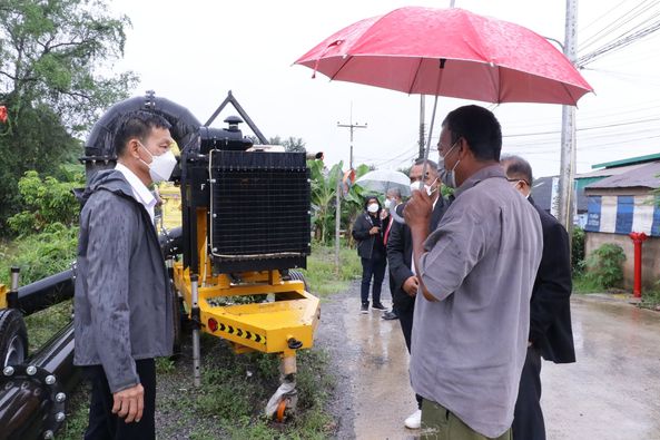 นายกฯ แป๊ะ ลงพื้นที่เฝ้าระวังระดับน้ำอย่างใกล้ชิด Image 1