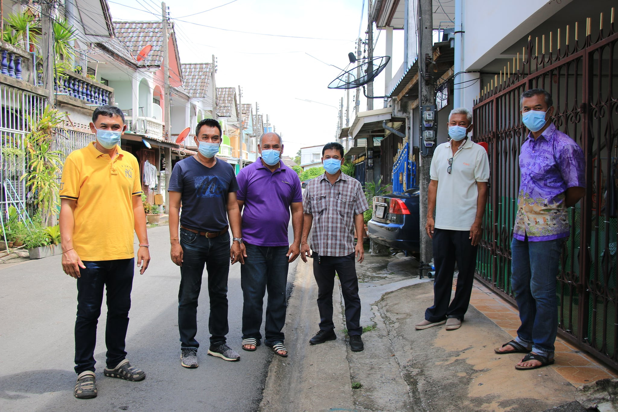 ทำการดูดลอกท่อระบายน้ำภายในหมู่บ้านเสรีพล Image 1