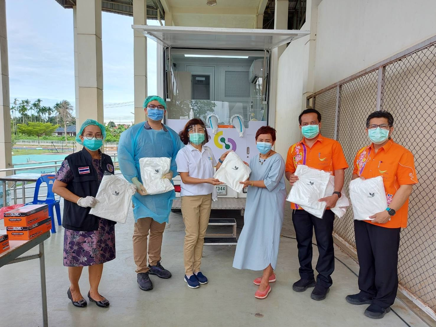 รักษาการผู้อำนวยการ สำนักการสาธารณสุขและสิ่งแวดล้อม พร้อมเจ้ ... Image 1