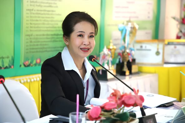 ประชุมคณะกรรมการสถานศึกษาขั้นพื้นฐาน ครั้งที่ 1 ภาคเรียนที่  ... รูปภาพ 1