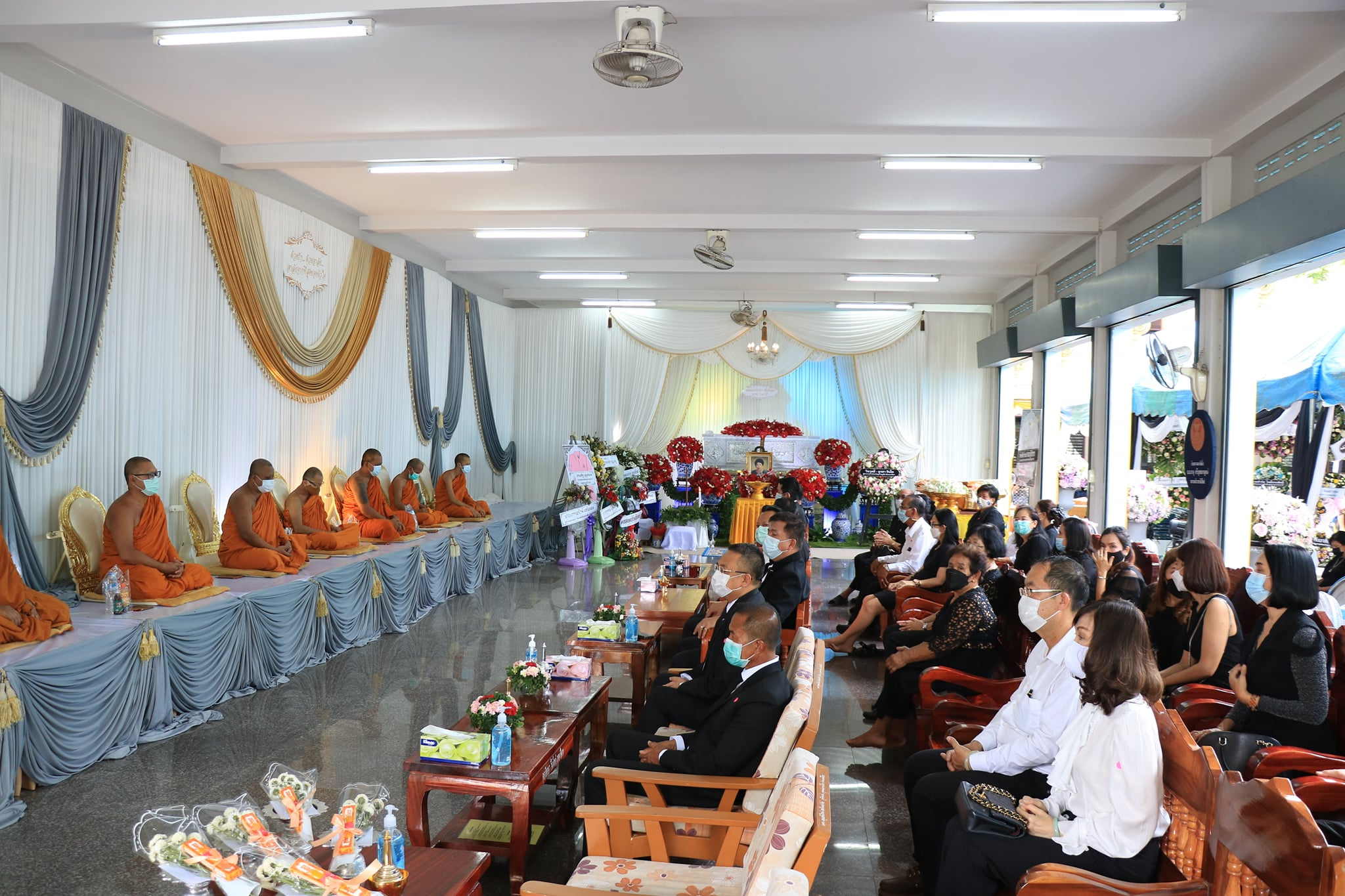 งานฌาปนกิจศพคุณแม่นันทา รักบำรุง ณ วัดสามัคคีผดุงพันธ์ Image 1