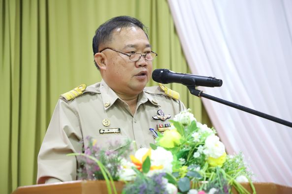 พิธีมอบทุนการศึกษา และการให้ความช่วยเหลือนักเรียน ณ โรงเรียน ... รูปภาพ 1