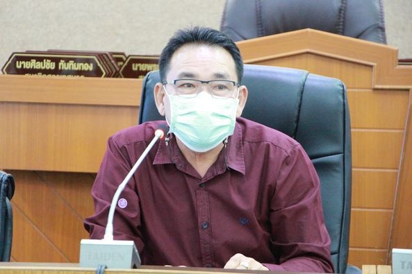 ประชุมชี้แจงกับพ่อค้าแม่ค้าขายของในบริเวณพื้นที่ผ่อนผัน Image 1