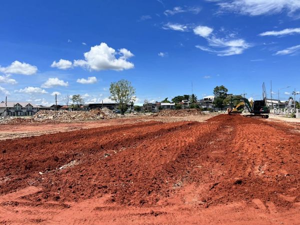 เทศบาลนครสุราษฎร์ธานี โดยสำนักช่าง ดำเนินงานด้านต่างๆ เพื่อค ... รูปภาพ 1