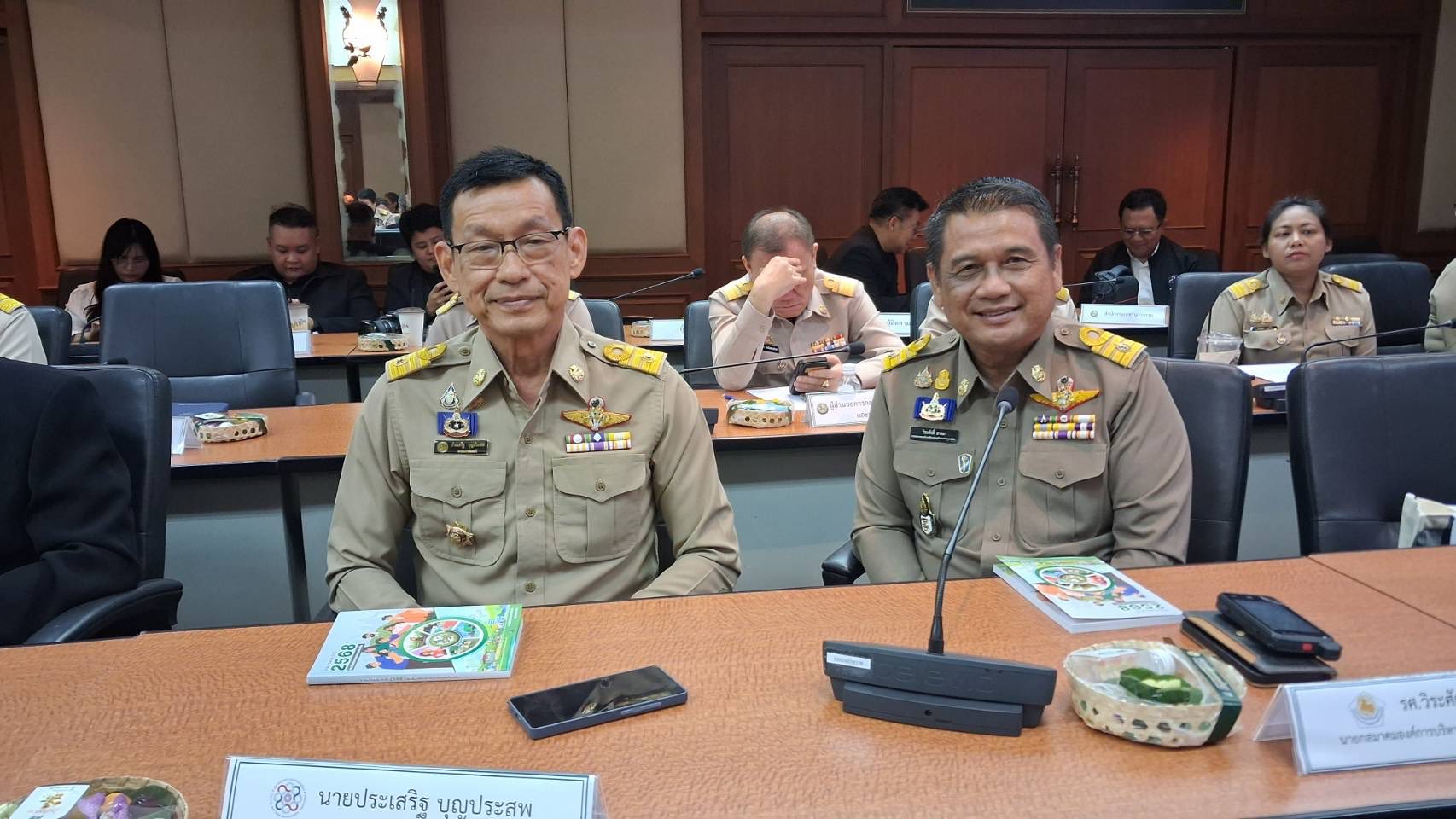 บ่ายวันนี้ (11 พ.ค. 69) นายประเสริฐ บุญประสพ นายกเทศมนตรีนคร ... Image 1