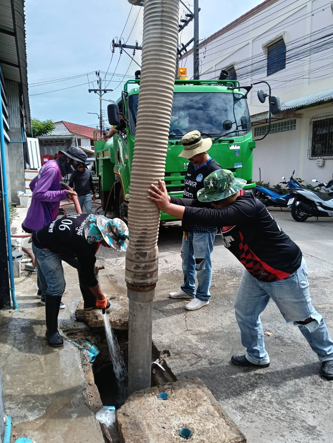 เราพัฒนากันทุกวันเพื่อพี่น้องประชาชน Image 1