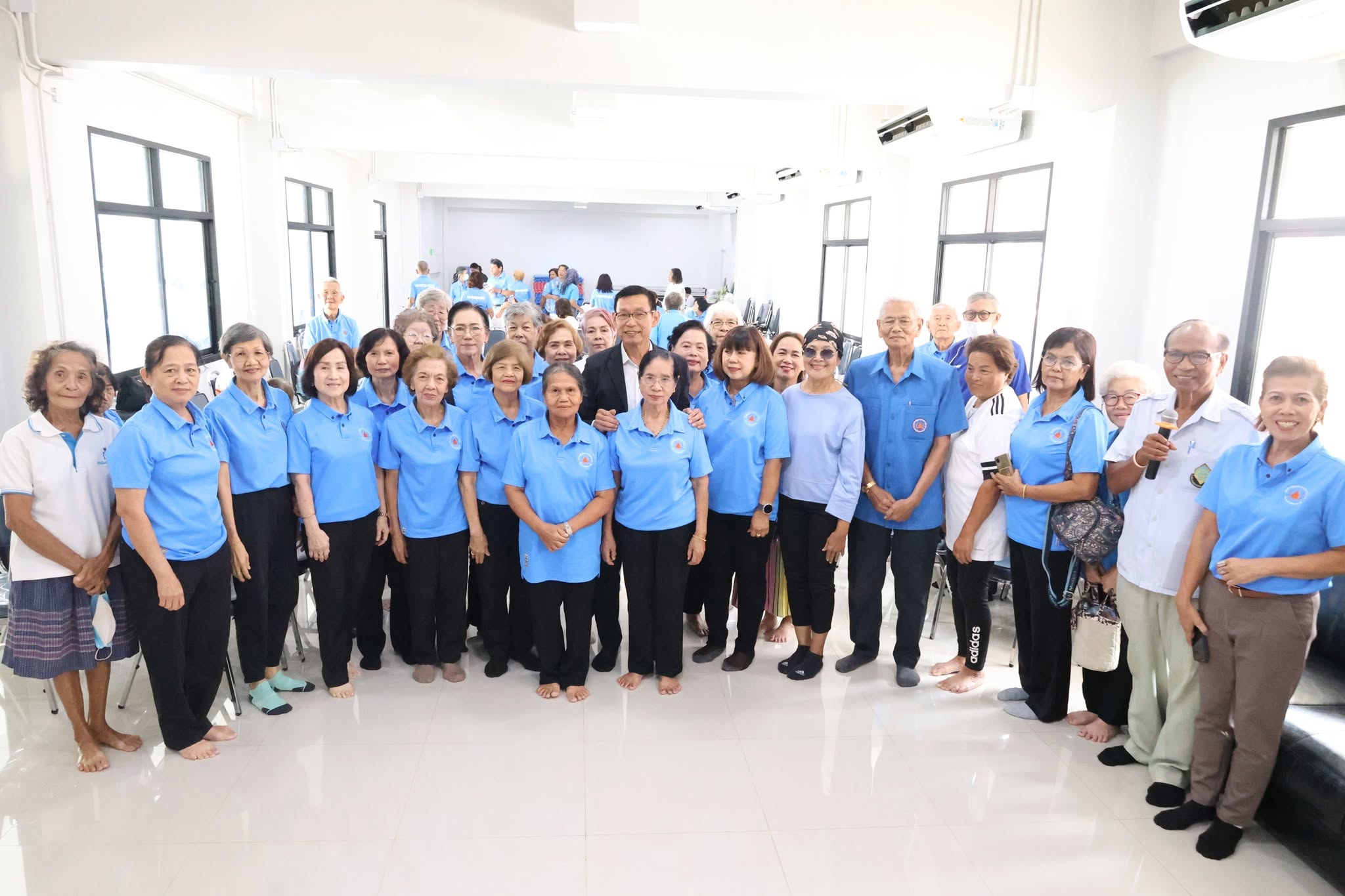 โครงการปรับเปลี่ยนพฤติกรรมสุขภาพ ชมรมศูนย์บริการผู้สูงอายุ เ ... Image 1