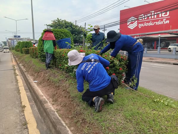 เทศบาลนครสุราษฎร์ธานี โดยสำนักช่าง ดำเนินงานด้านต่างๆ เพื่อค ... รูปภาพ 1