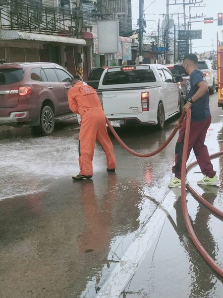 อบหมายให้เจ้าหน้าที่งานป้องกันและบรรเทาสาธารณภัย ลงพื้นที่ล้ ... Image 1