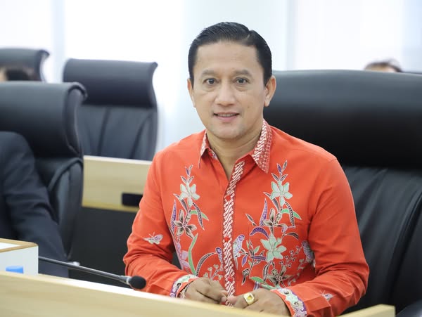 ต้อนรับคณะศึกษาดูงานชมรมผู้สูงอายุตำบลอ่าวขนอม จ.นครศรีธรรมร ... รูปภาพ 1