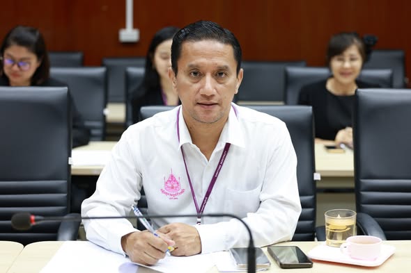 เทศบาลนครสุราษฎร์ธานี ร่วมประชุมเตรียมความพร้อมการจัดพิธีบำเ ... Image 1