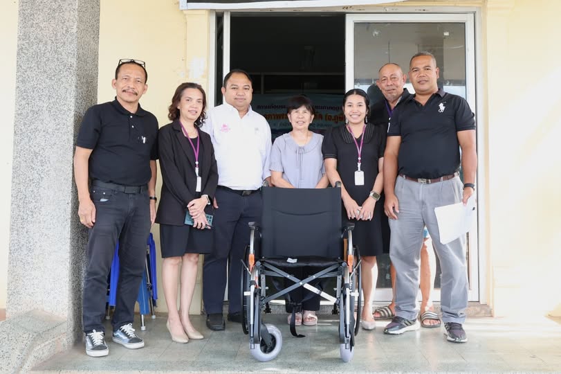 มอบรถเข็น (วีลแชร์) เพื่อช่วยเหลือผู้พิการ รูปภาพ 1