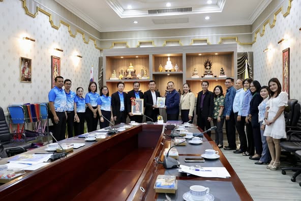 เทศบาลนครสุราษฎร์ฯ ศึกษาดูงานระบบขนส่งมวลชน “EV BUS” Image 1