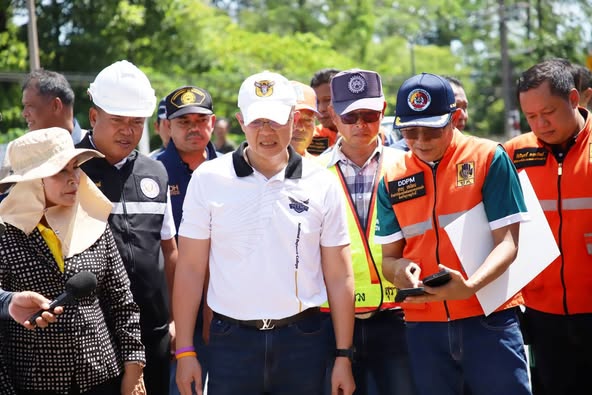 เทศบาลนครสุราษฎร์ธานี ร่วมลงพื้นที่สำรวจและหาแนวทางแก้ไขปัญห ... รูปภาพ 1