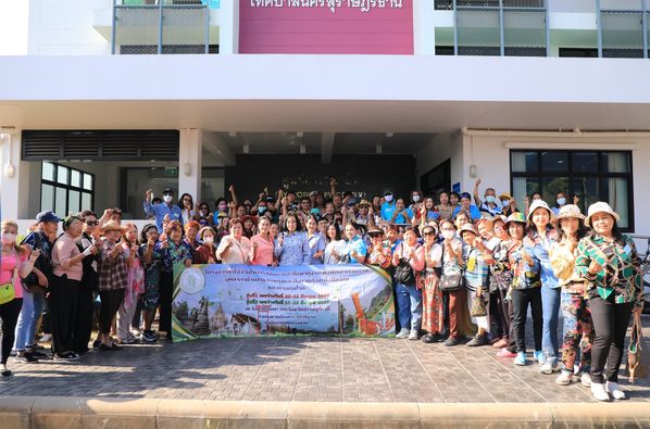 ต้อนรับคณะศึกษาดูงานสำนักงานเขตบางพลัด Image 1