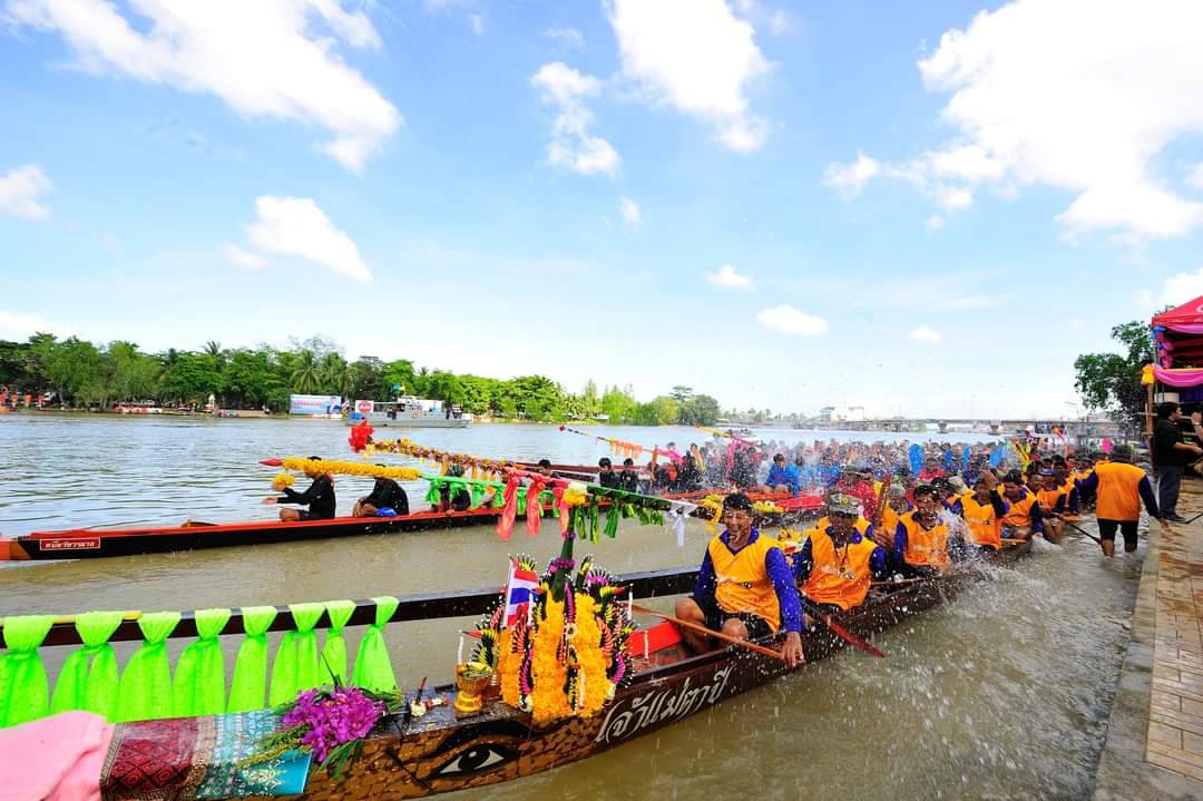 การแข่งขันเรือยาว ณ ลำน้ำตาปี Image 1