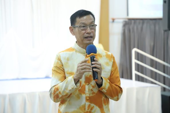 นายกแป๊ะ ลงพื้นที่พบปะชมรมผู้สูงอายุสวนหลวง ร.9 Image 1