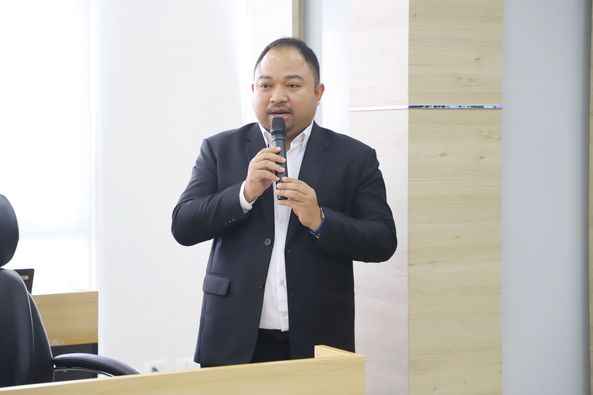 เทศบาลนครสุราษฎร์ธานีให้การต้อนรับคณะศึกษาดูงานจาก อบต. สามบ ... รูปภาพ 1