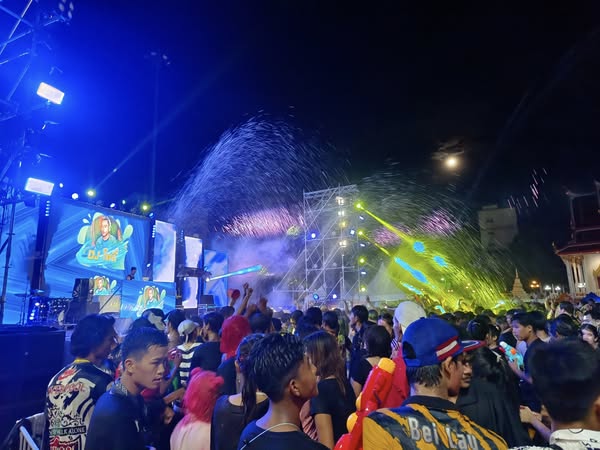 สะพานนริศ ณ เวลานี้ Image 1