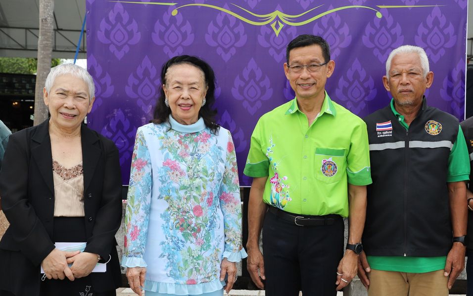 เมื่อวันที่ 12 ตุลาคม 2565 เทศบาลนครสุราษฎร์ธานี โดยนายประเส ... รูปภาพ 1