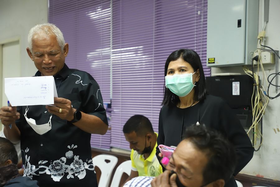 บรรยากาศจับสลากแบ่งสายการแข่งขันเรือยาวชิงถ้วยพระราชทานฯ เรื ... Image 1