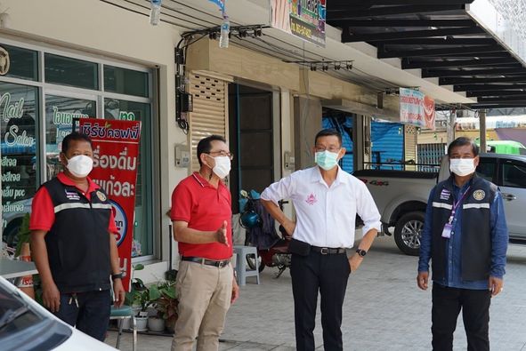 ดูดล้างท่อระบายน้ำอย่างต่อเนื่องบริเวณถนนท่าทองข้างโรงแรม TH ... Image 1