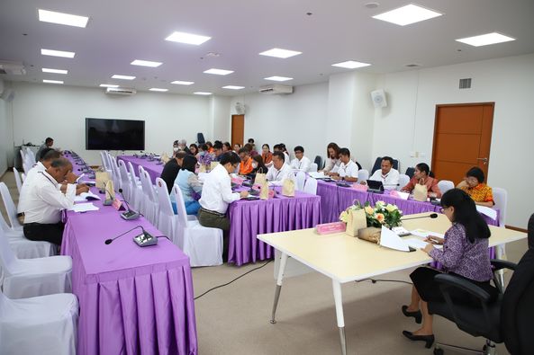 ประชุมคณะกรรมการสนับสนุนการจัดทำแผนพัฒนาเทศบาลนครสุราษฎร์ธาน ... รูปภาพ 1