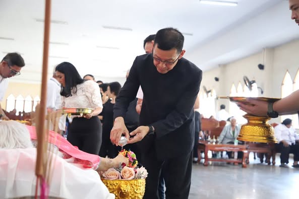 วันนี้ (16 ก.พ. 68) นายประเสริฐ บุญประสพ นายกเทศมนตรีนครสุรา ... รูปภาพ 1