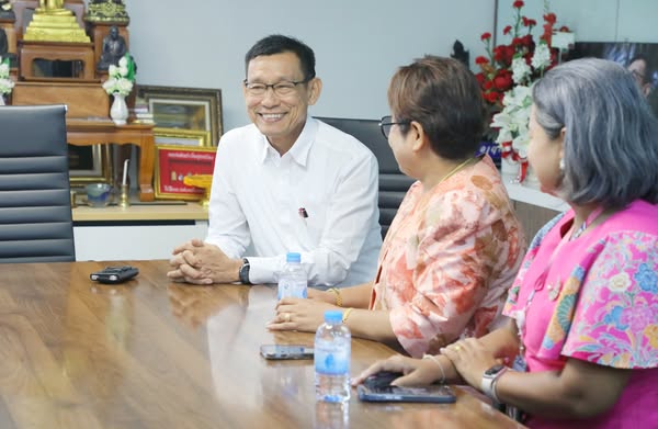 วันนี้ (1 ก.ค. 68 ) นายประเสริฐ บุญประสพ นายกเทศมนตรีนครสุรา ... รูปภาพ 1