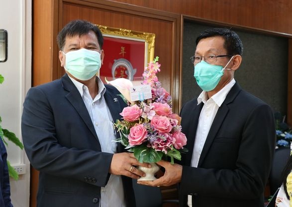 อสมท. เข้าพบแสดงความยินดีกับนายประเสริฐ บุญประสพ นายกเทศมนตร ... Image 1