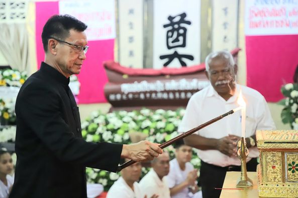 ค่ำวันนี้ (24 มิ.ย. 67) นายประเสริฐ บุญประสพ นายกเทศมนตรีนคร ... Image 1