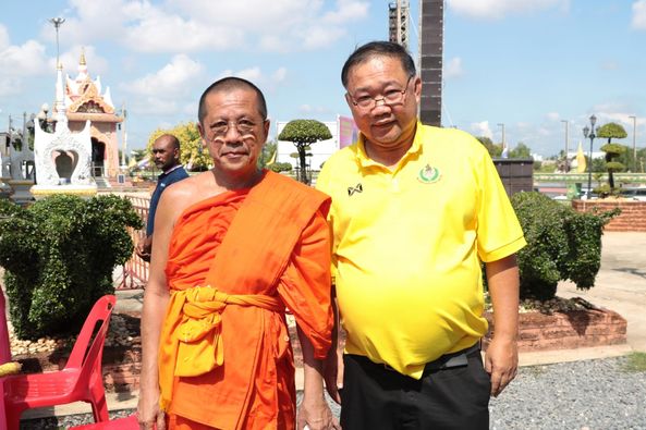 พิธีบวงสรวงรูปหล่อพระบาทสมเด็จพระจุลจอมเกล้าเจ้าอยู่หัว รัชก ... Image 1