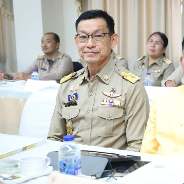 นายกเทศมนตรี ร่วมประชุมหัวหน้าส่วนราชการและหน่วยงานที่เกี่ยว ... รูปภาพ 1