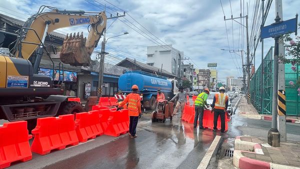เทศบาลนครสุราษฎร์ธานีดำเนินการโครงการปรับปรุงระบบจำหน่ายไฟฟ้ ... รูปภาพ 1